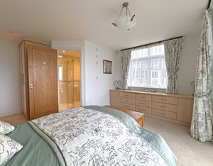 Photo 13- click for photo gallery